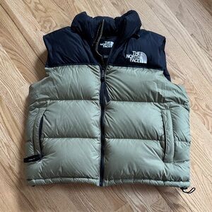 The North Face Puffer Vest - Black and Olive